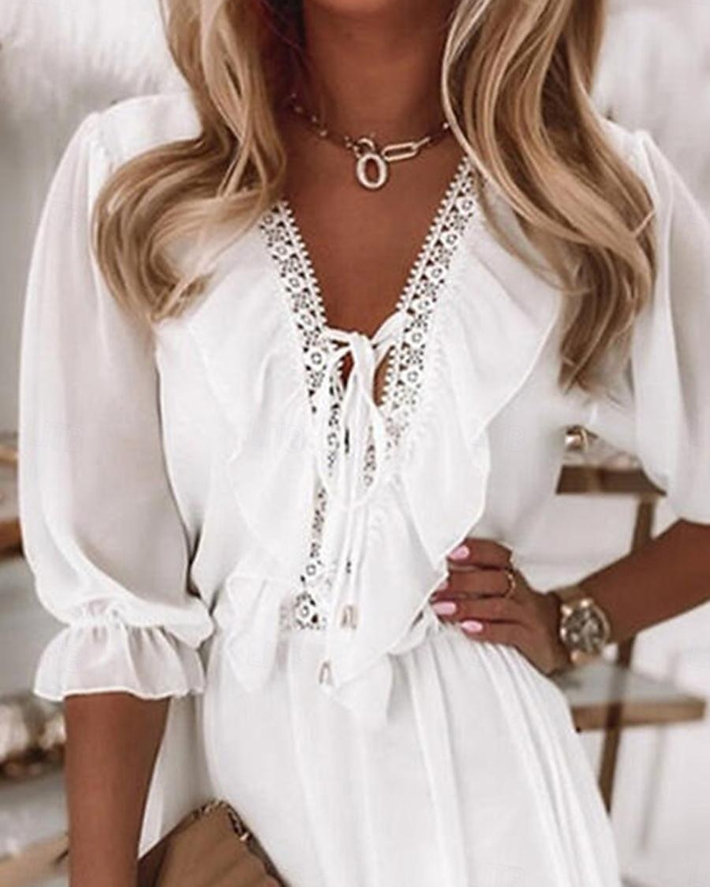 Robe Dentelle Col En V Volant Courte