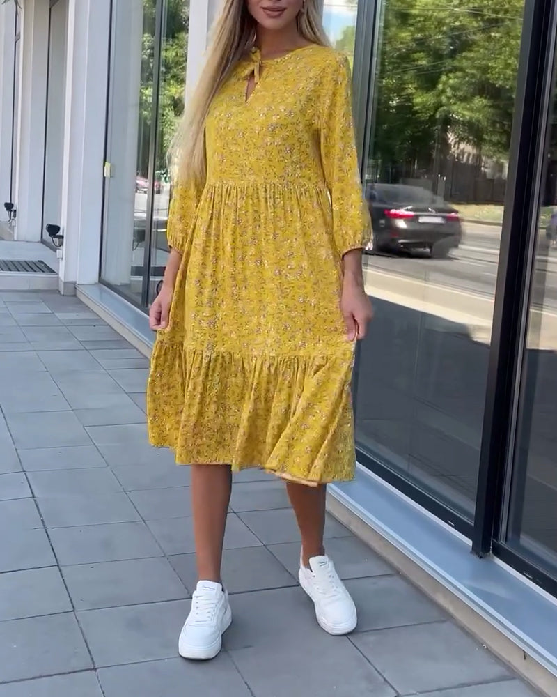 Robe décontractée plissée à fleurs fraîches