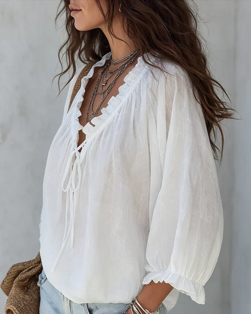 Blouse Col V Lacets
