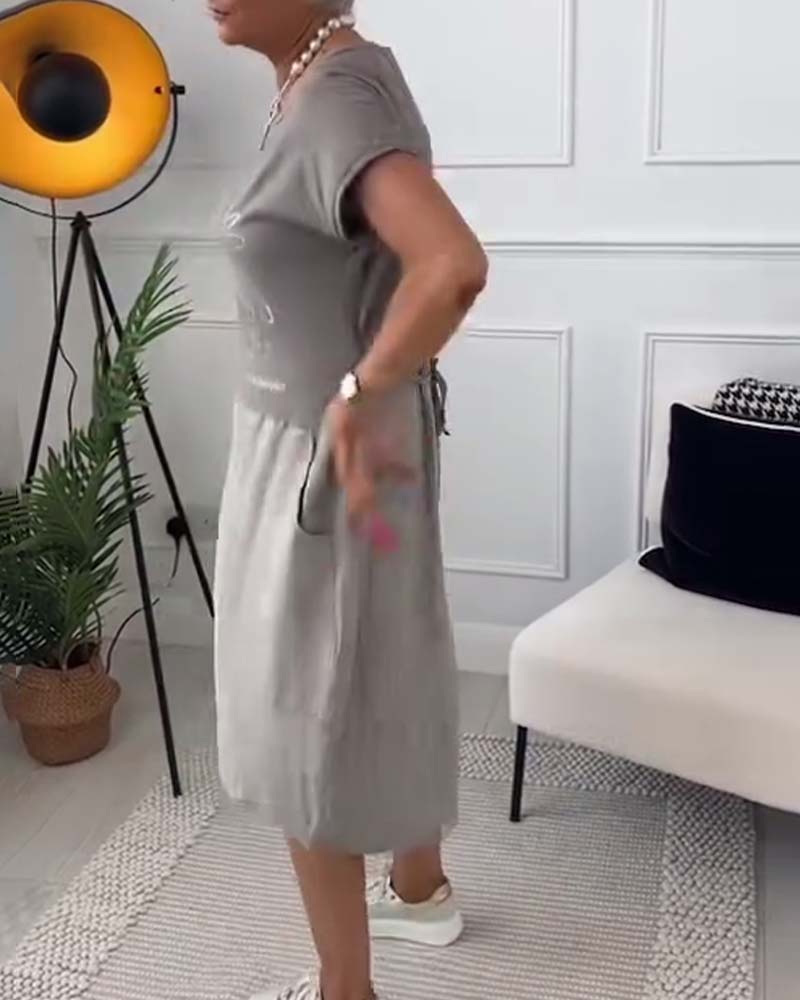 Robe imprimée à col rond et manches courtes