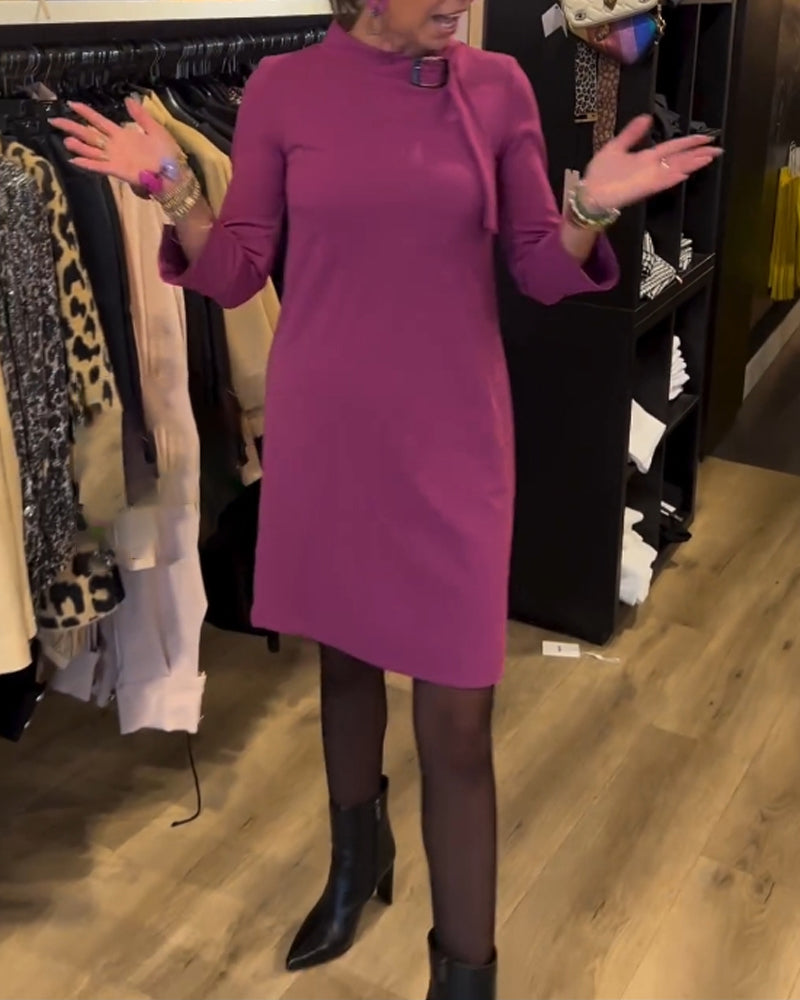 Robe élégante à col rond