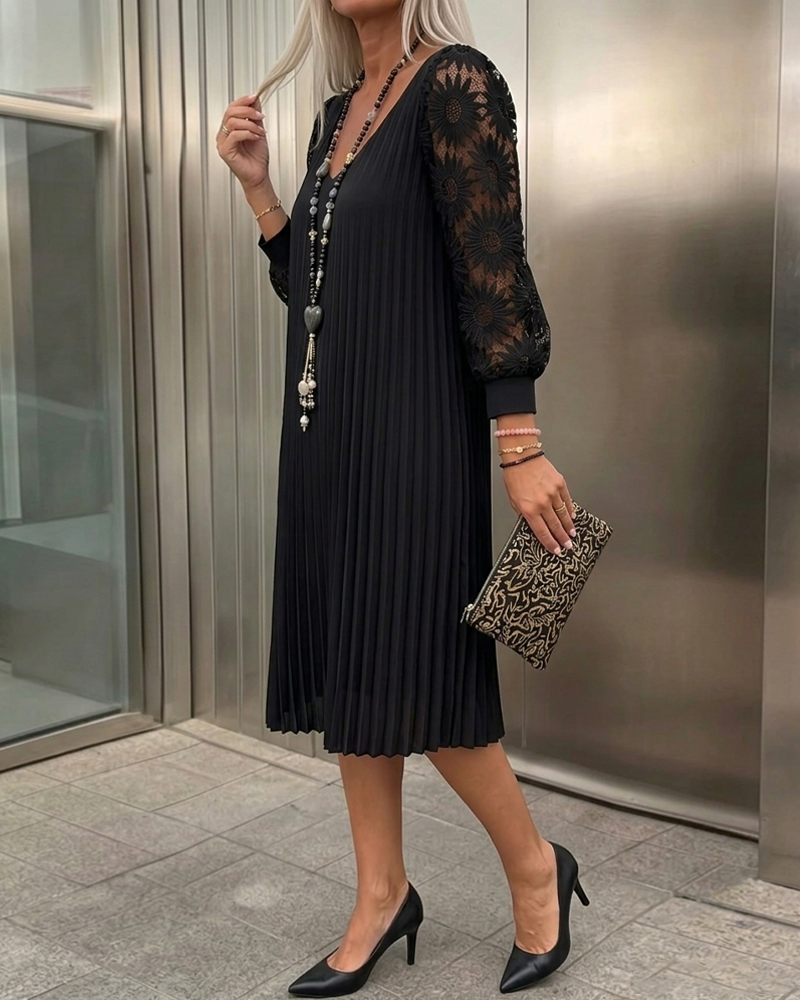 Robe Dentelle Patchwork Col En V Froncée
