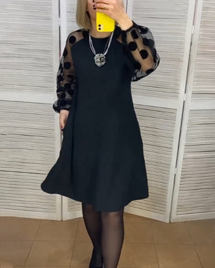 Robe au style élégant et à motif à pois