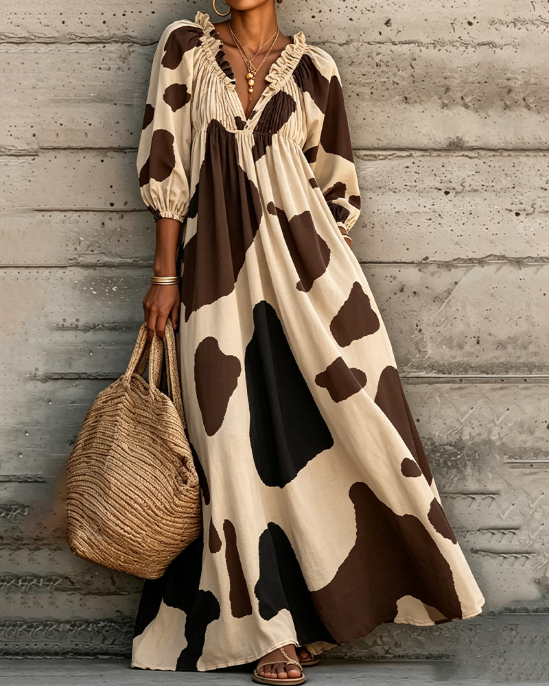 Robe Froncé Col V Volant