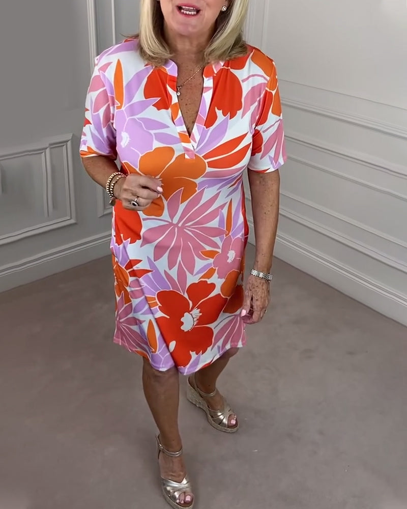 Robe imprimée coupe svelte à manches courtes