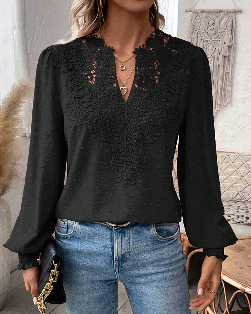 Blouse Jacquard À Décolleté En V Et Dentelle