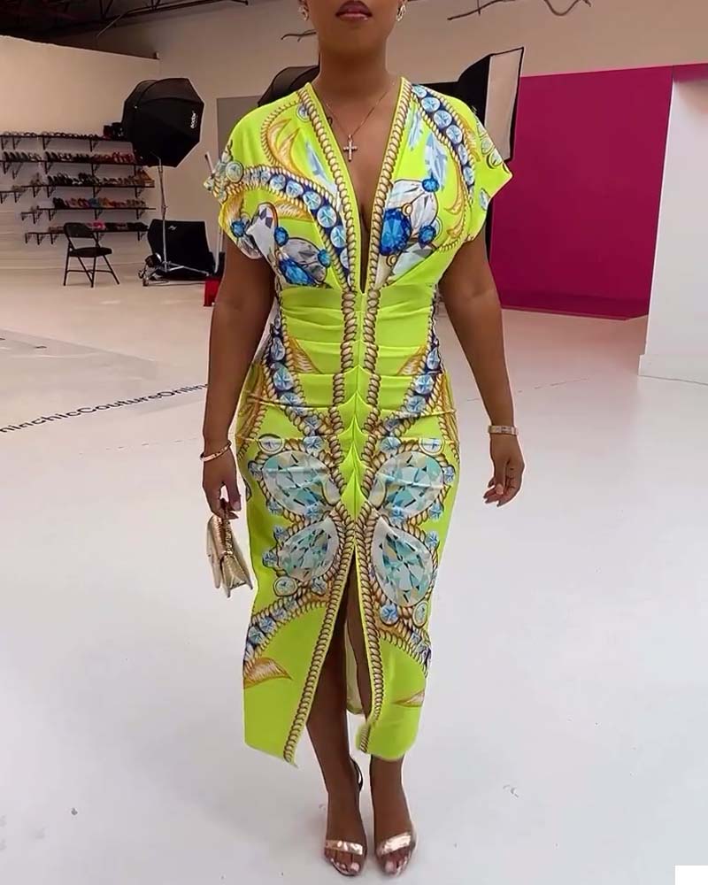 Robe imprimée à taille fendue en V profond