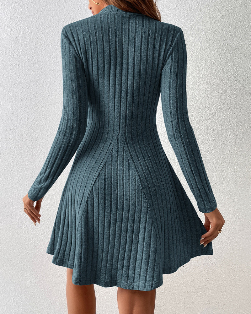 Robe élégante côtelée à manches longues