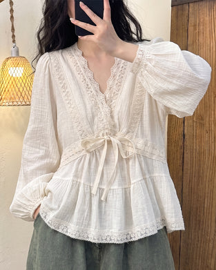 Blouse Col V Manche Ballon Dentelle Patchwork Évasée