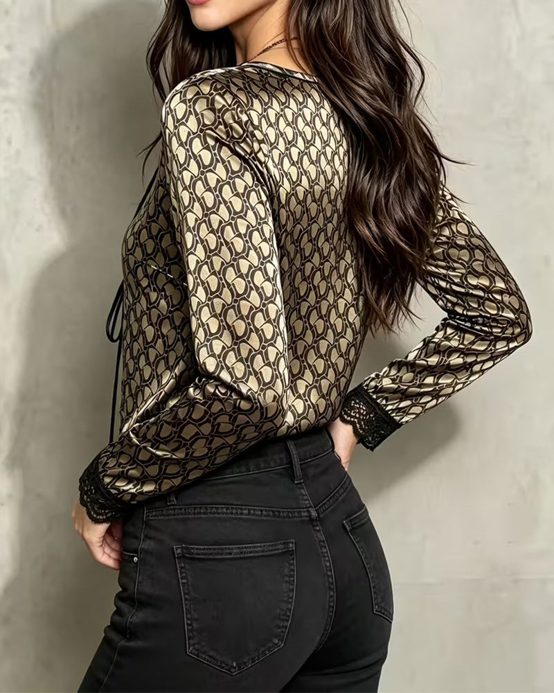 Blouse Dentelle Col En V Cordon De Serrage Fleuri