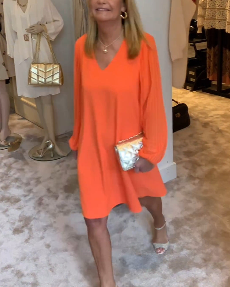 Robe col en V à manches lanternes de couleur unie
