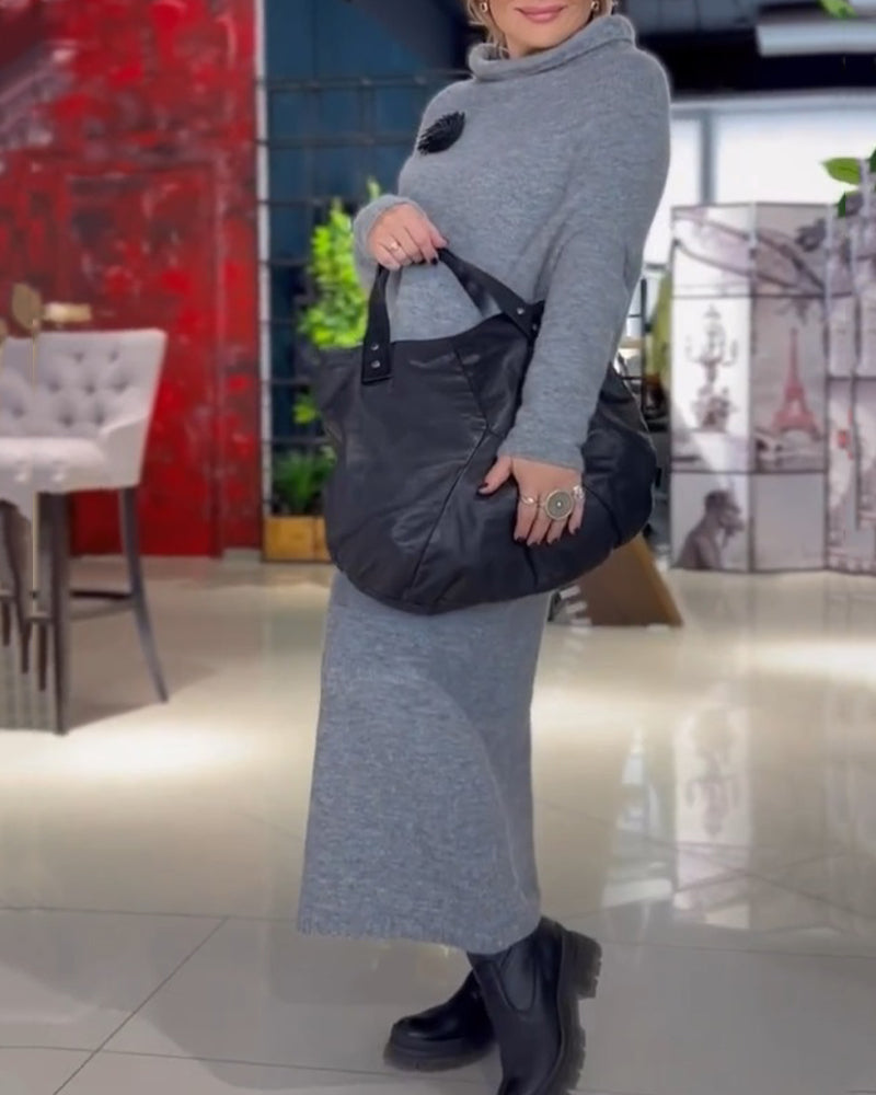 Robe Ample à Col Roulé Et Manches Longues