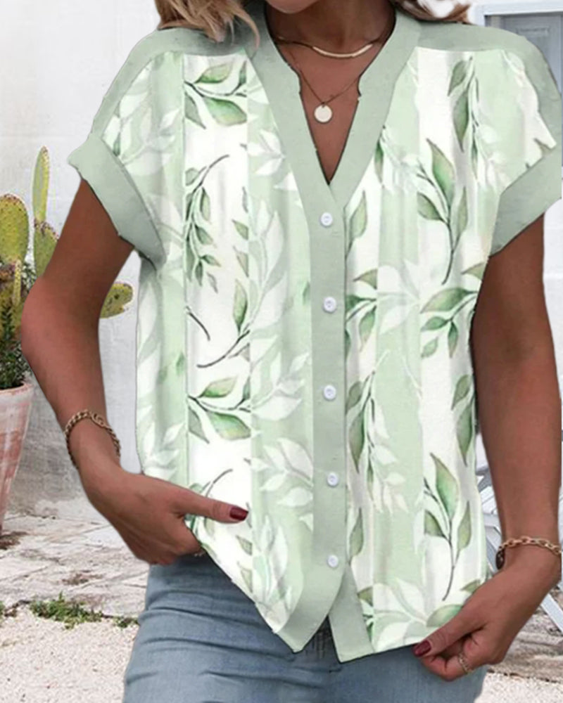 Chemise avec boutons et imprimé feuilles