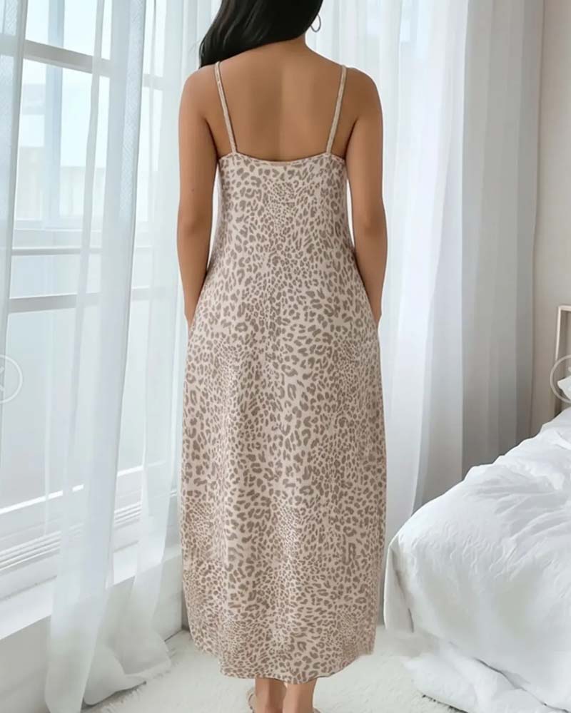 Robe Bretelle Spaghetti Léopard Imprimé Cintré Ligne A