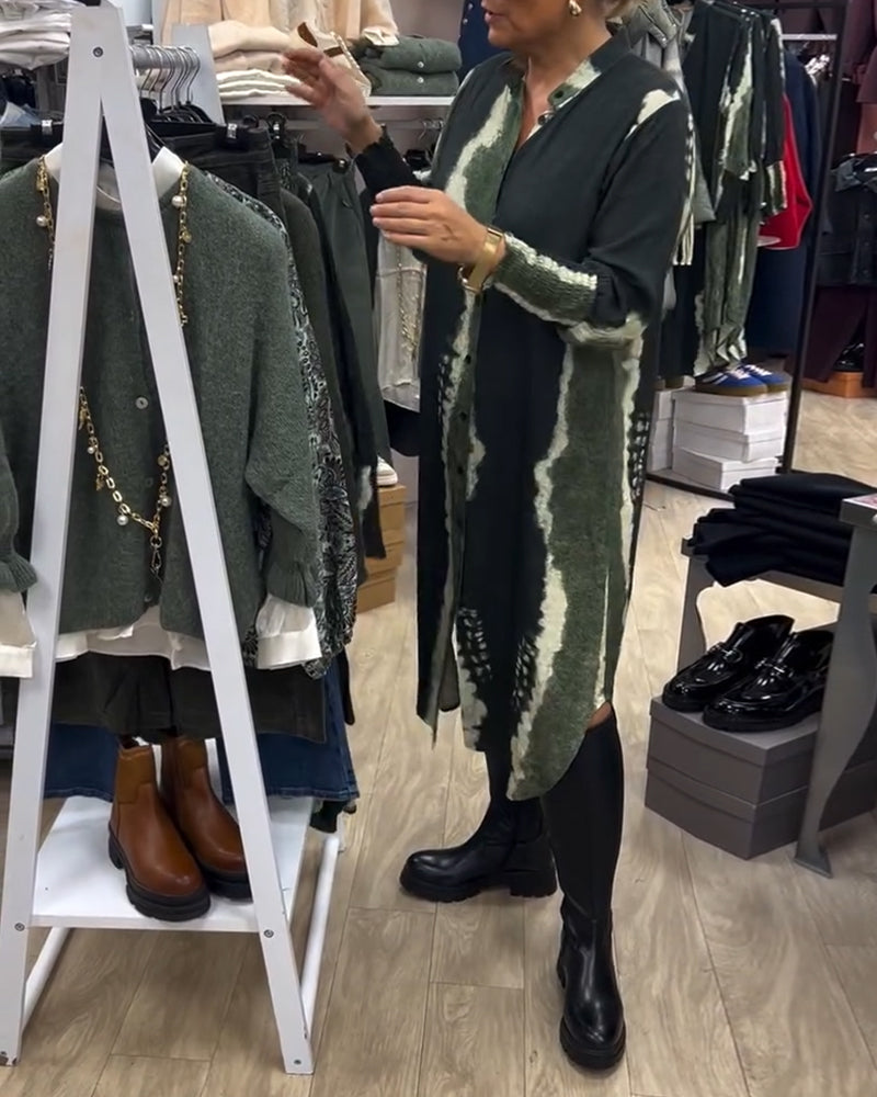 Robe chemise imprimée à col montant et boutons