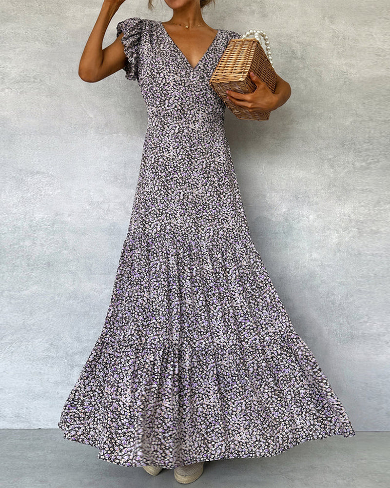 Robe élégante avec manches volantées et fente