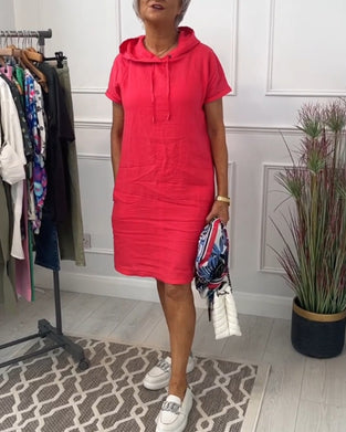 Robe décontractée à capuche et manches courtes
