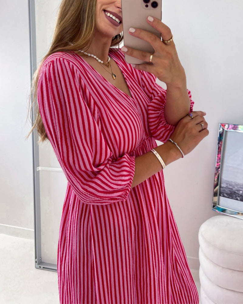 Robe Encolure En V Manche Ballon Rayée