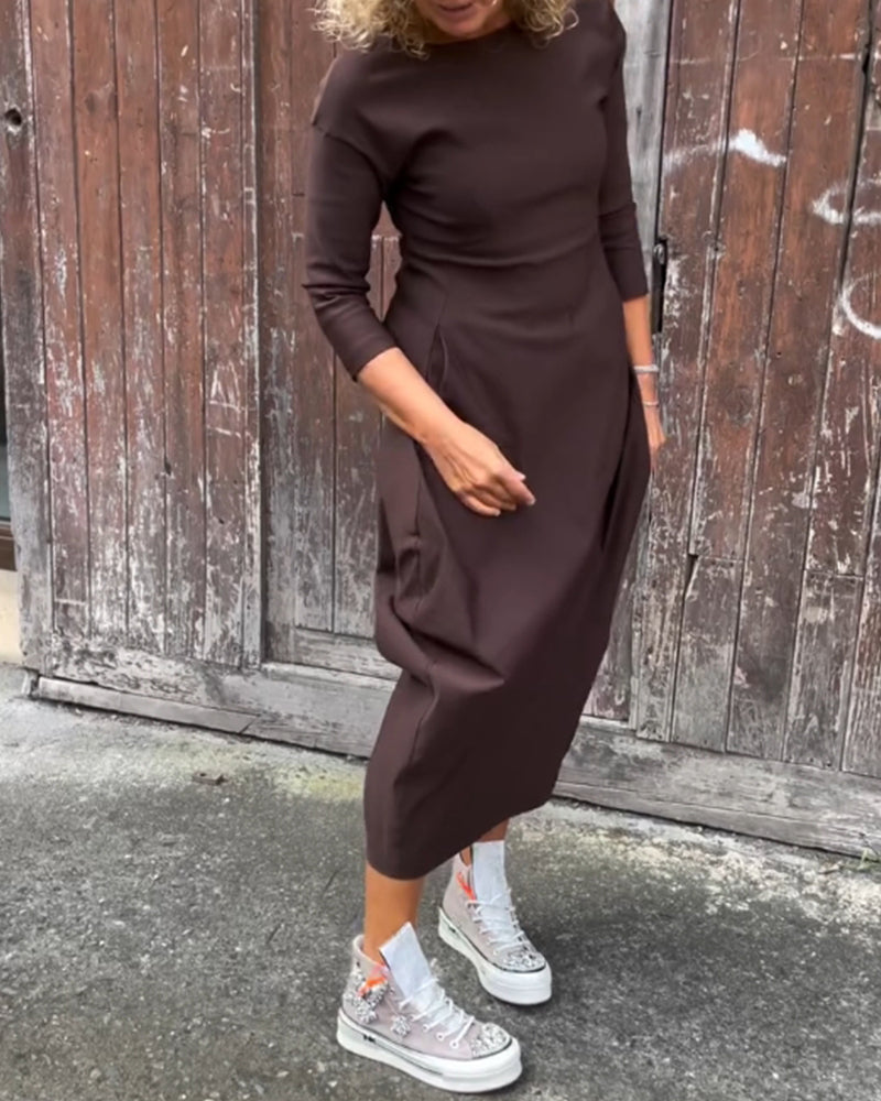 Robe élégante simple à manches longues avec poche de couleur unie