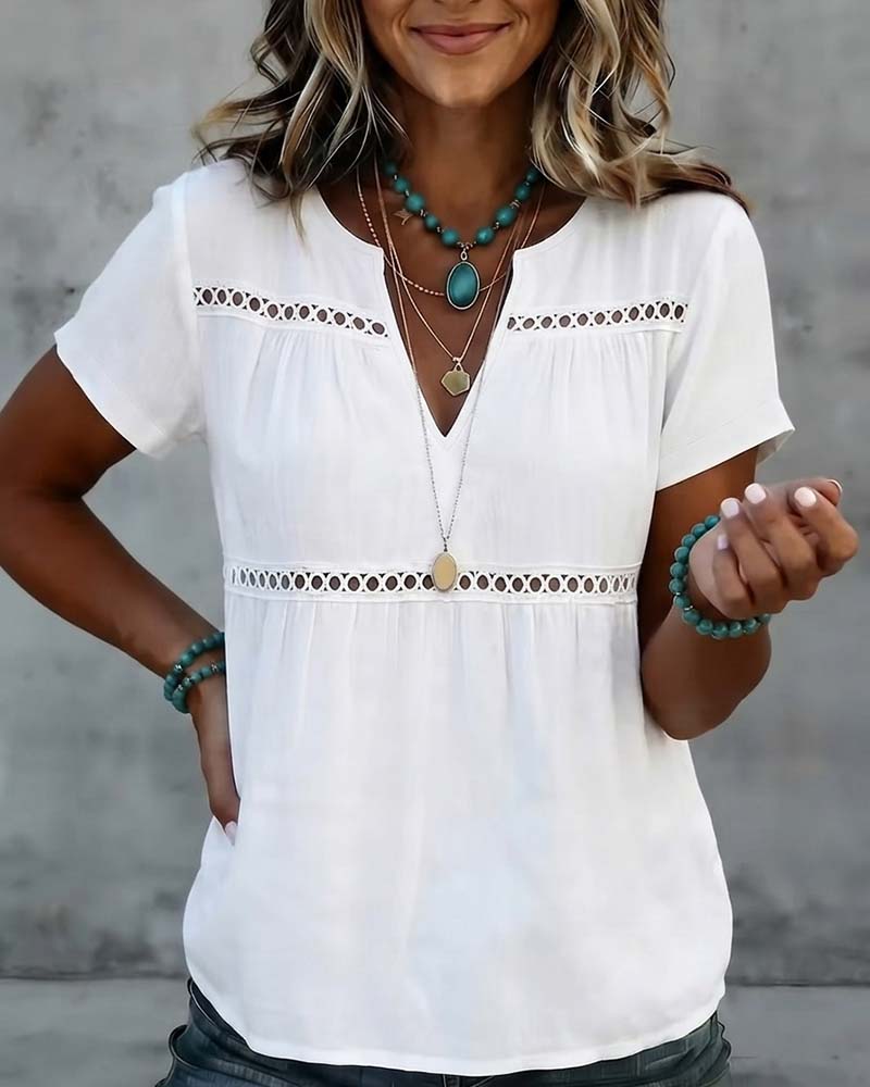 Blouse Col V Évidé Unie